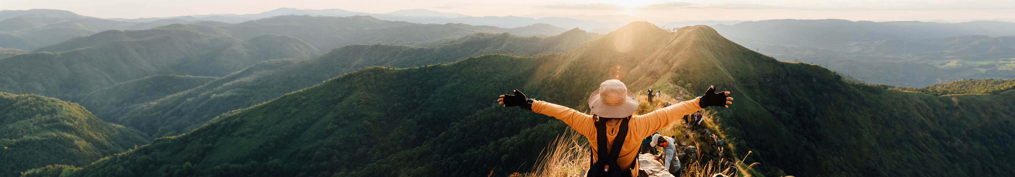 Active Spring Slider 3440x600px