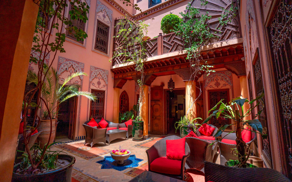 Innenansicht eines traditionellen Riads in Marrakesch